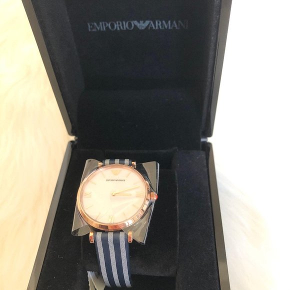 NEW In Box Emporio Armani Watch AR11224 - Picture 4 of 8